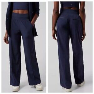 Athleta Size 4 Nolita Wide Leg Pant Pull On Lightweight Stretch Navy Blue